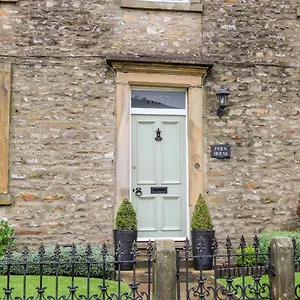 Fern House Kettlewell